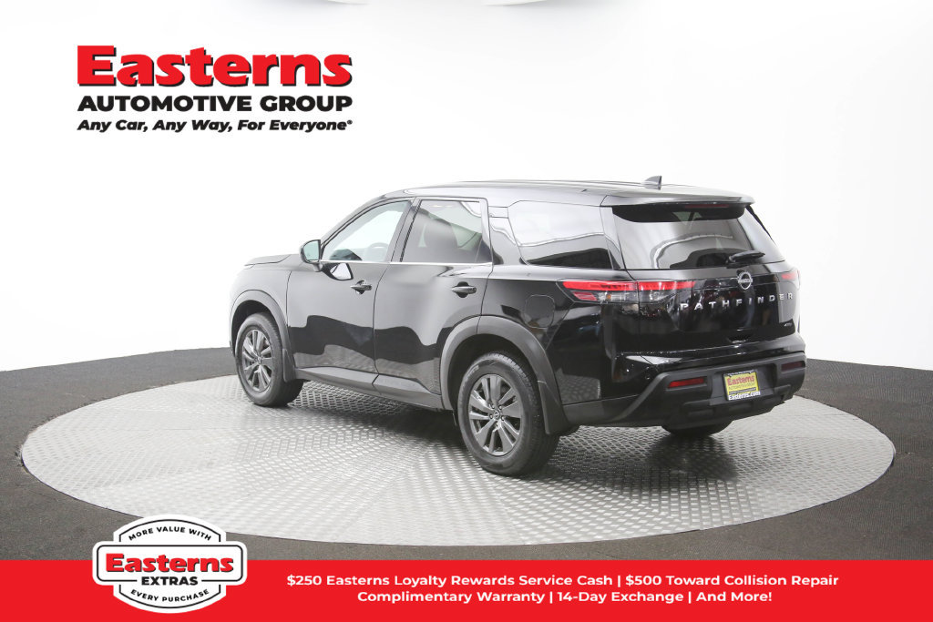 Used 2024 Nissan Pathfinder S AWD/4WD image 62