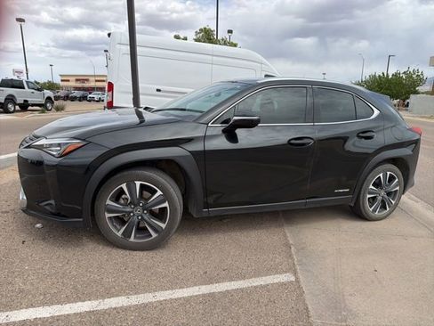 Used 2021 Lexus UX 250h w/ Accessory Package (Z1) image 7