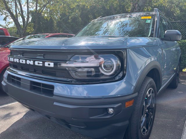 Used 2024 Ford Bronco Sport Outer Banks w/ Tech Package AWD/4WD image 1