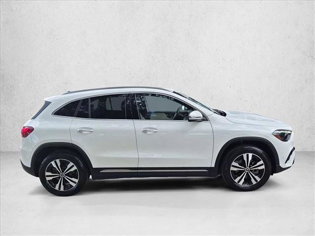 Used 2024 Mercedes-Benz GLA 250 image 4