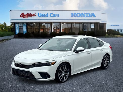 Used 2024 Honda Civic Touring image 1