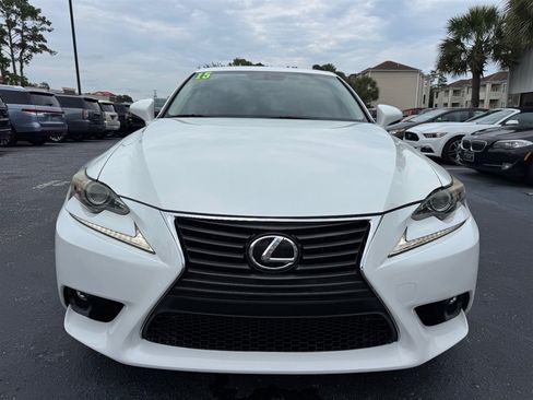 Used 2015 Lexus IS 250 RWD image 3