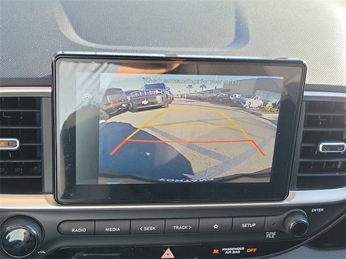 New 2026 Hyundai Venue SE image 9