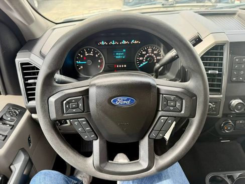 Used 2018 Ford F150 XLT AWD/4WD image 10