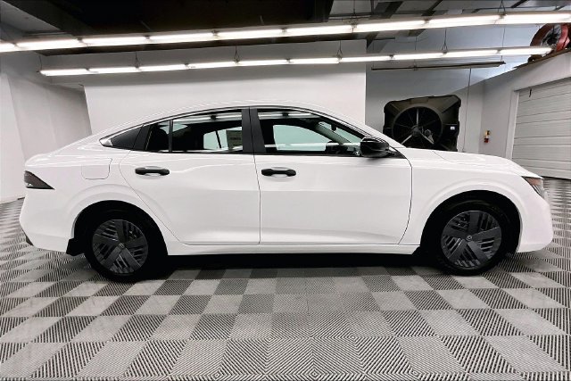 New 2027 Nissan Sentra S w/ Floor Mat Package FWD image 19