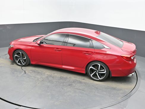 Used 2018 Honda Accord Sport image 32