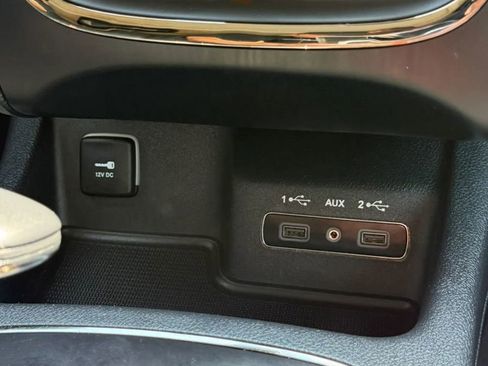 Used 2018 Dodge Durango GT AWD/4WD image 30