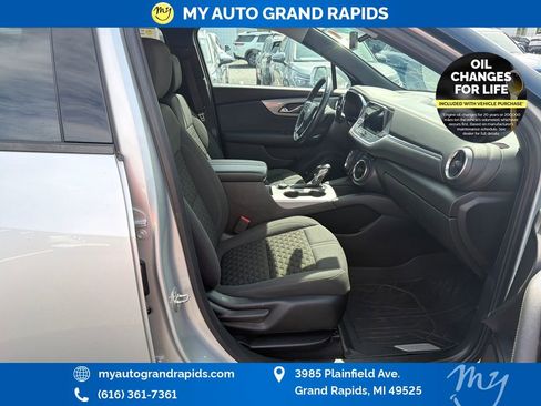 Used 2019 Chevrolet Blazer LT AWD/4WD image 25