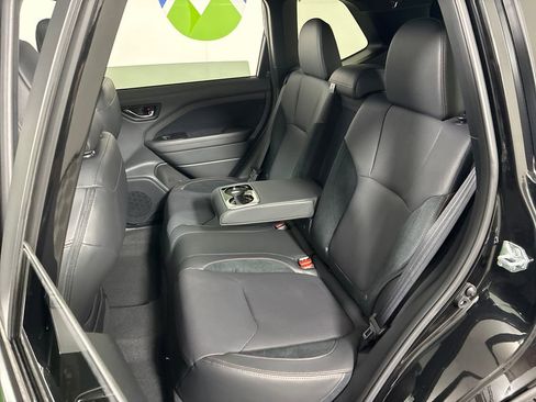 Certified 2025 Subaru Forester Touring w/ Protection Package AWD/4WD image 29