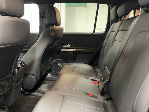 Used 2026 Mercedes-Benz GLB 250 4MATIC image 25