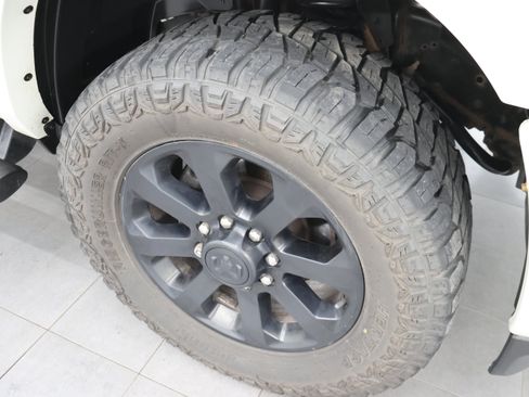 Used 2022 RAM 2500 Laramie w/ Night Edition AWD/4WD image 3