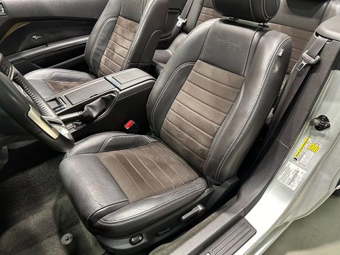 Used 2014 Ford Mustang GT Premium w/ Equipment Group 402A RWD image 22