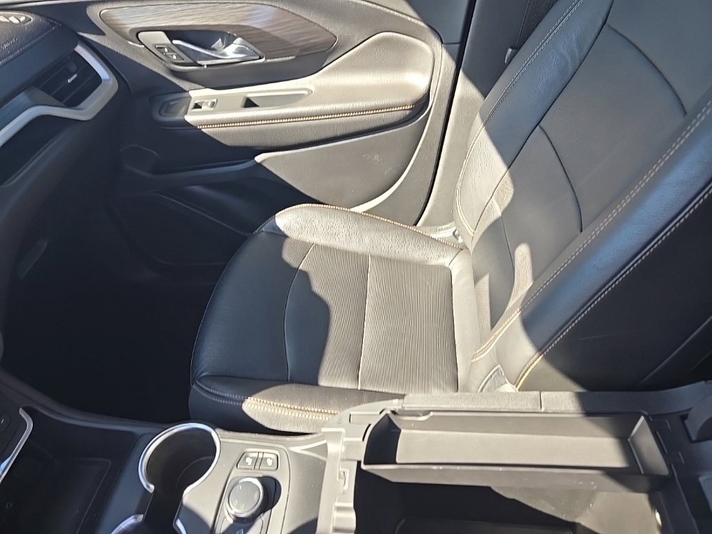 Used 2019 GMC Terrain SLT w/ Preferred Package AWD/4WD image 23