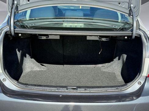 Used 2012 Toyota Corolla L image 30