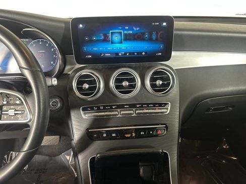 Certified 2022 Mercedes-Benz GLC 300 image 30