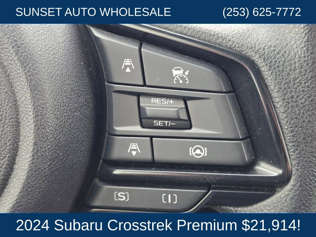 Used 2024 Subaru Crosstrek 2.0i Premium AWD/4WD image 32
