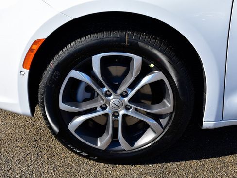 New 2026 Chrysler Pacifica Pinnacle image 6