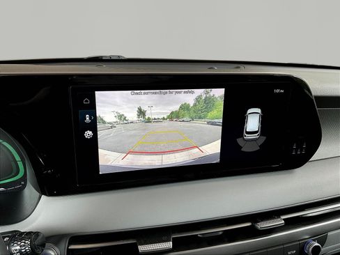 Used 2023 Hyundai Palisade SEL FWD image 14