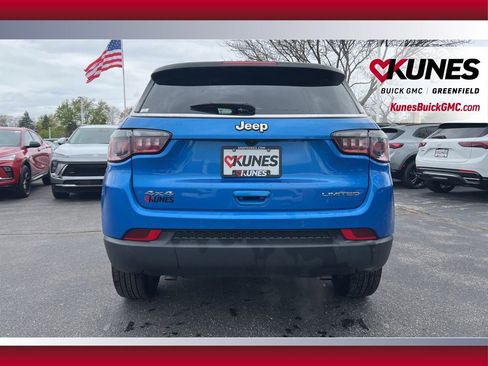 Used 2025 Jeep Compass Limited AWD/4WD image 7