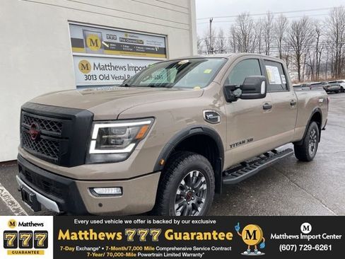 Used 2024 Nissan Titan PRO-4X w/ Pro-4x Convenience Package image 1