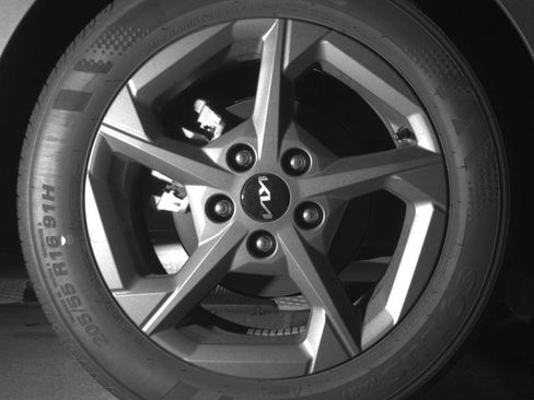 Used 2025 Kia K4 FWD image 18