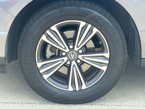 Used 2018 Acura MDX FWD image 4