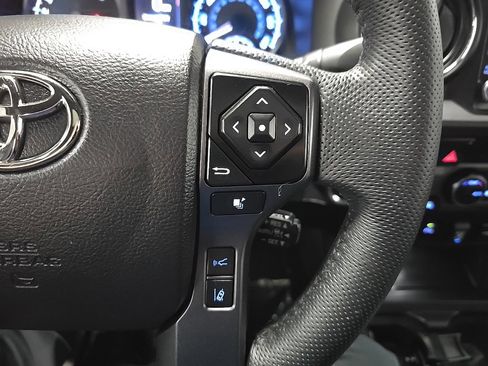 Used 2022 Toyota Tacoma TRD Pro image 20