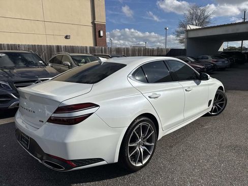 Used 2022 Genesis G70 3.3T image 7