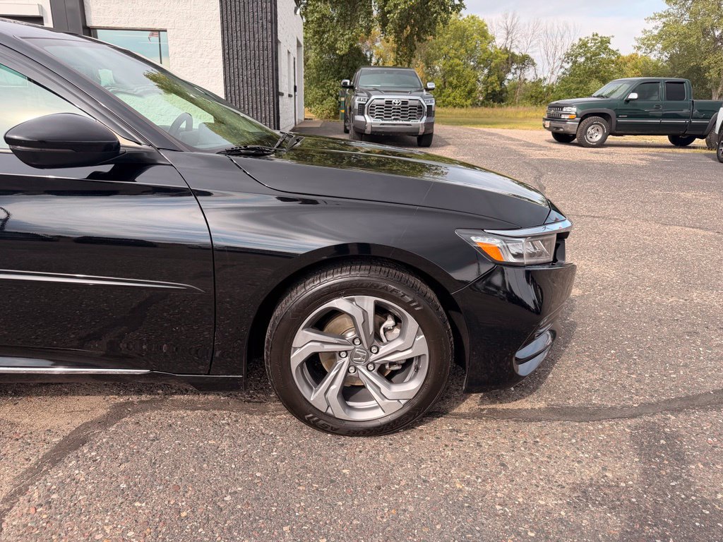 Used 2018 Honda Accord EX-L image 2