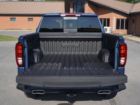 New 2026 GMC Sierra 1500 Elevation image 5