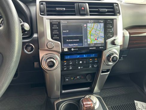 Certified 2022 Toyota 4Runner Limited AWD/4WD image 20