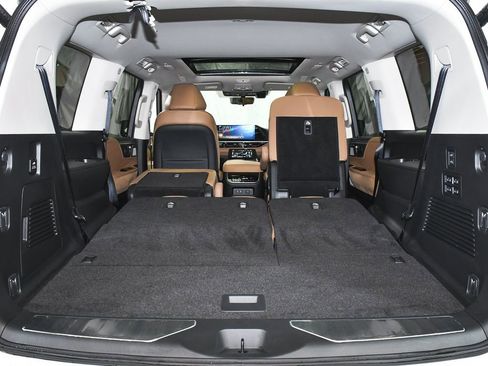 Used 2025 INFINITI QX80 Sensory AWD/4WD image 77