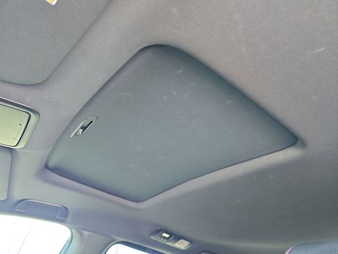 Used 2023 Honda Odyssey Sport image 17