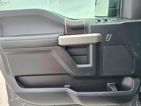 Used 2020 Ford F150 Raptor image 17