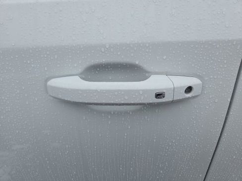 Used 2022 Chevrolet Silverado 1500 LT image 40