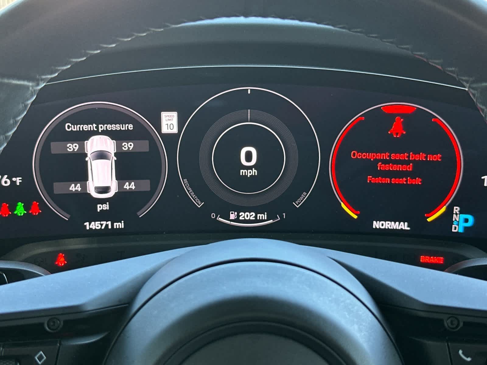 Certified 2023 Porsche Taycan 4S AWD/4WD image 29