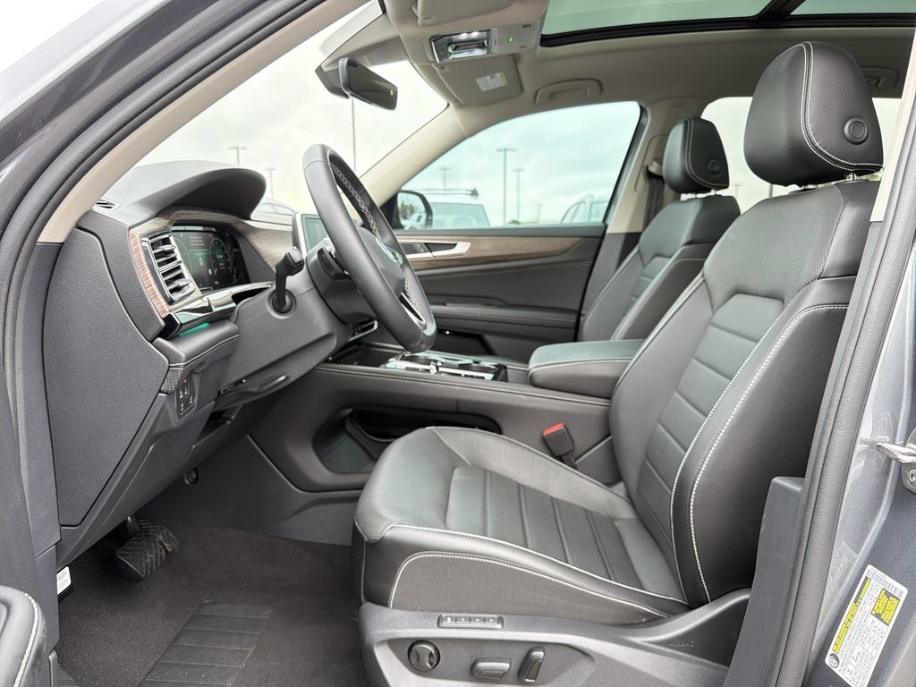 New 2025 Volkswagen Atlas SEL AWD/4WD image 11