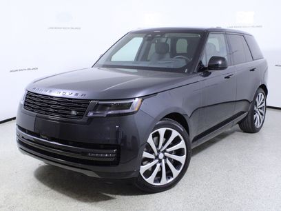 New 2025 Land Rover Range Rover SE
