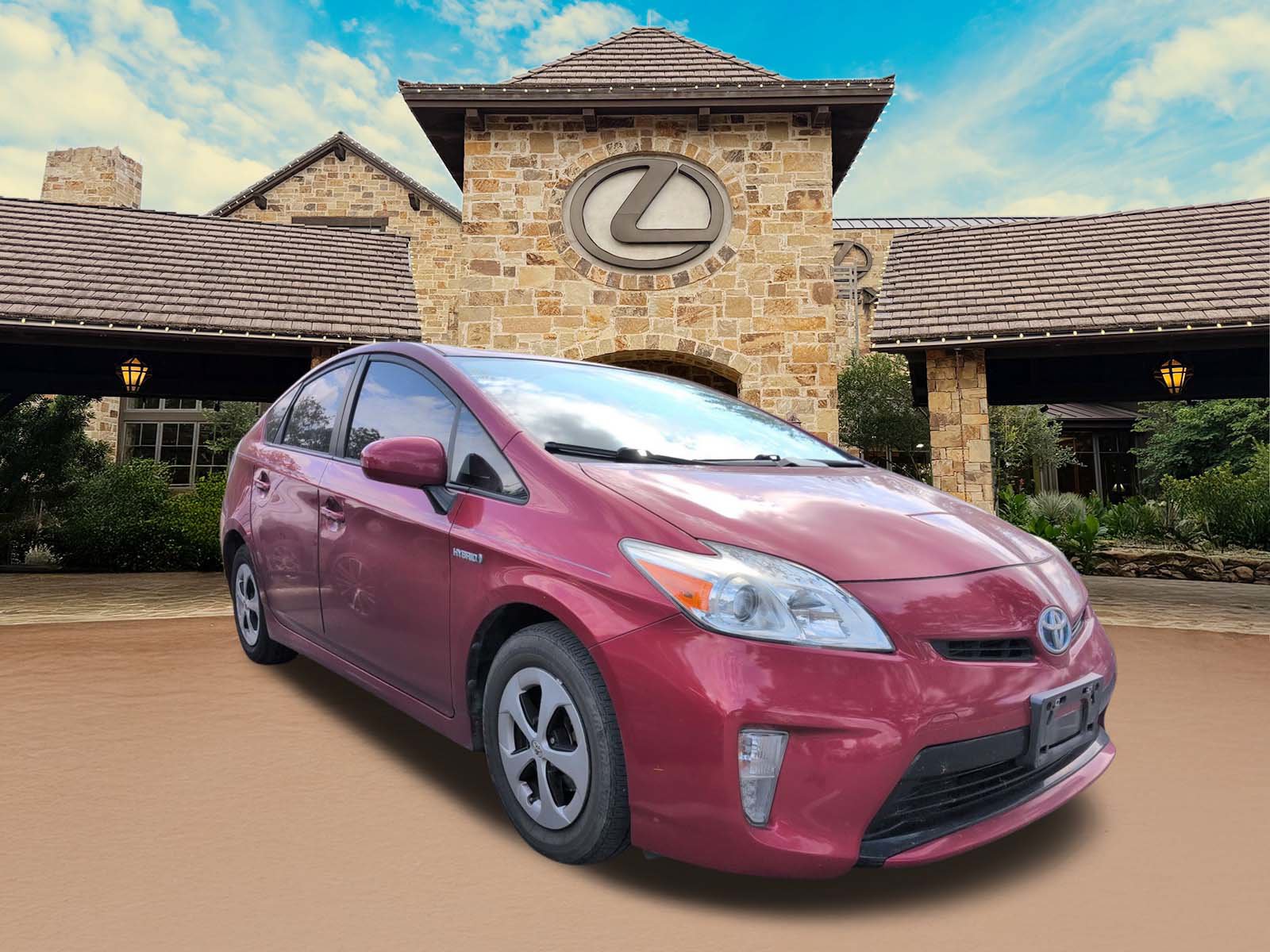 Used 2014 Toyota Prius Four FWD image 2