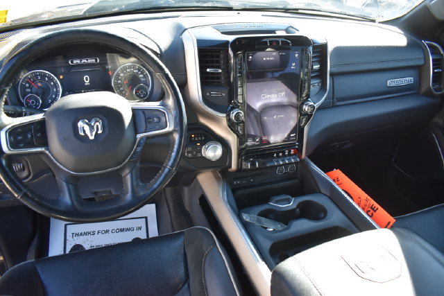 Used 2019 RAM 1500 Laramie w/ Sport Appearance Package AWD/4WD image 18