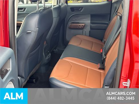 Used 2023 Ford Maverick Lariat w/ Lariat Luxury Package image 25