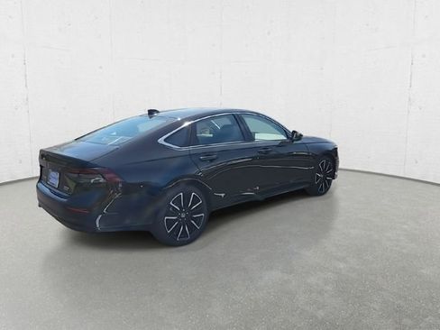 New 2026 Honda Accord Touring image 9