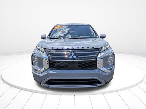 New 2026 Mitsubishi Outlander SE FWD image 9