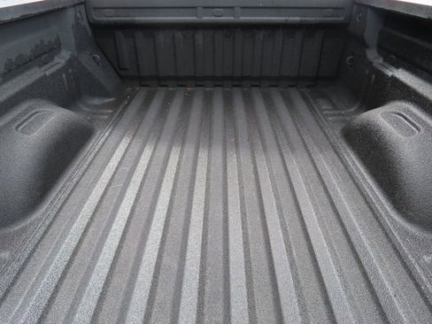 Used 2020 GMC Canyon 4x4 Extended Cab w/ Convenience Package image 9