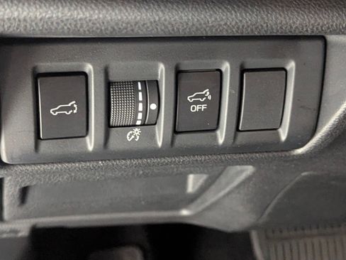 Used 2020 Subaru Outback Touring image 17