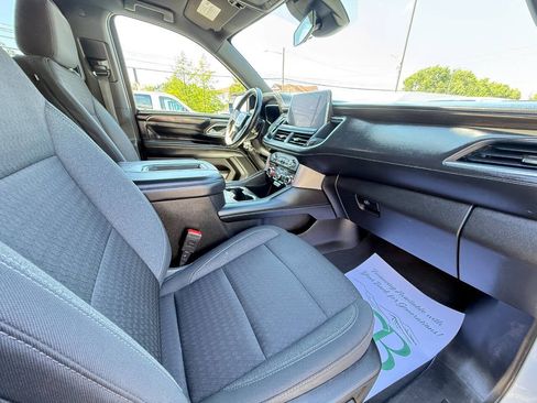 Used 2023 GMC Yukon XL SLE w/ Max Trailering Package AWD/4WD image 10