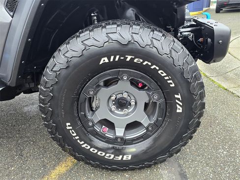 Used 2021 Jeep Wrangler Unlimited Rubicon 4xe w/ Steel Bumper Group image 9