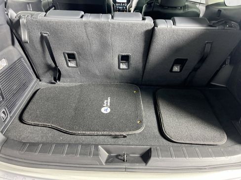 Used 2022 Subaru Ascent Limited w/ Technology Package image 28