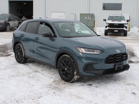 Used 2025 Honda HR-V Sport image 3