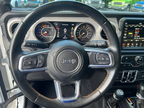 Used 2022 Jeep Gladiator Overland AWD/4WD image 28